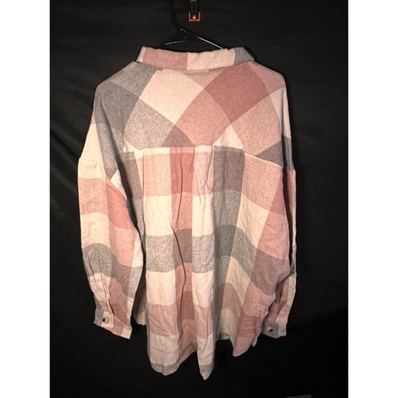 Women's Brushed Plaid Long Sleeve Flannel Button Down Boyfriend Shacket - Picture 7 of 8